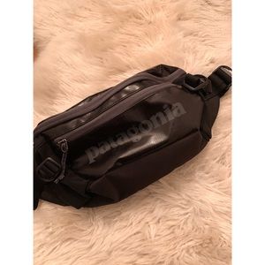Patagonia Black Hole Waist Pack/Fanny Pack